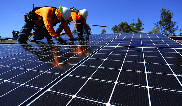 Governo zera imposto para importar componentes de módulos solares