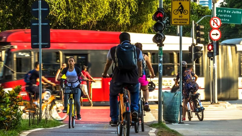Bikes elétricas batem novo recorde de vendas no Brasil em 2021